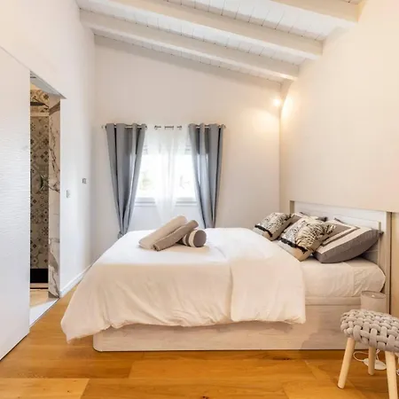 Villa Stunning Seaview White In Beuasoleil With Pool And Garden Beausoleil