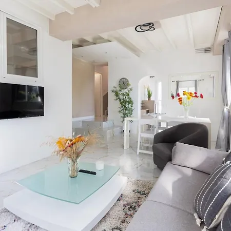 Villa Stunning Seaview White In Beuasoleil With Pool And Garden *