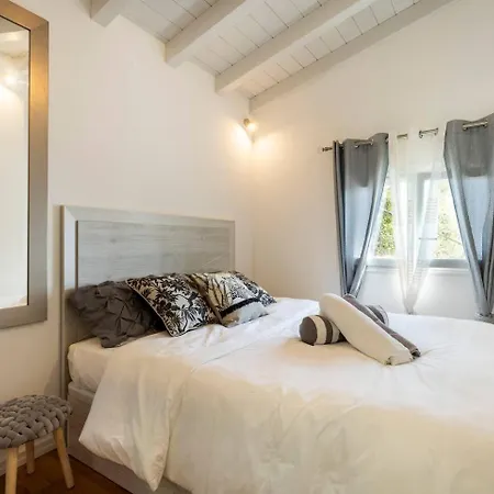 Stunning Seaview White In Beuasoleil With Pool And Garden